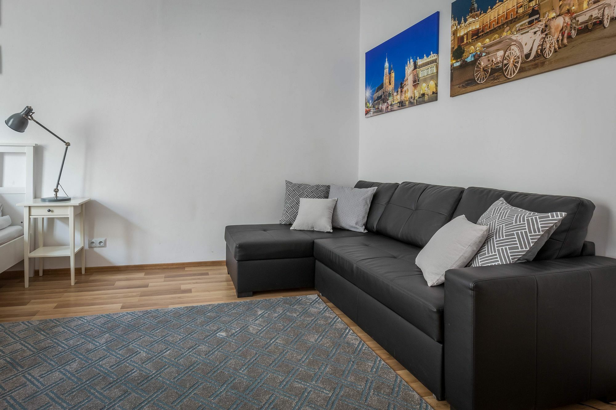 Fragola Budget Apartments & Rooms Krasków Εξωτερικό φωτογραφία